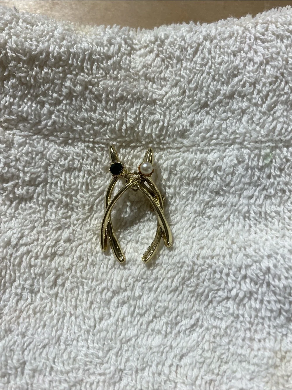 Gold Wishbone Ring with Emerald and Pearl Accent - Women's Jewelry (RR)